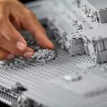 Конструктор «Имперский звёздный разрушитель» 75252 — модель UCS из 4784 деталей с кораблём Tantive IV, подставкой и 2 мини-фигурками