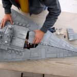 Конструктор «Имперский звёздный разрушитель» 75252 — модель UCS из 4784 деталей с кораблём Tantive IV, подставкой и 2 мини-фигурками