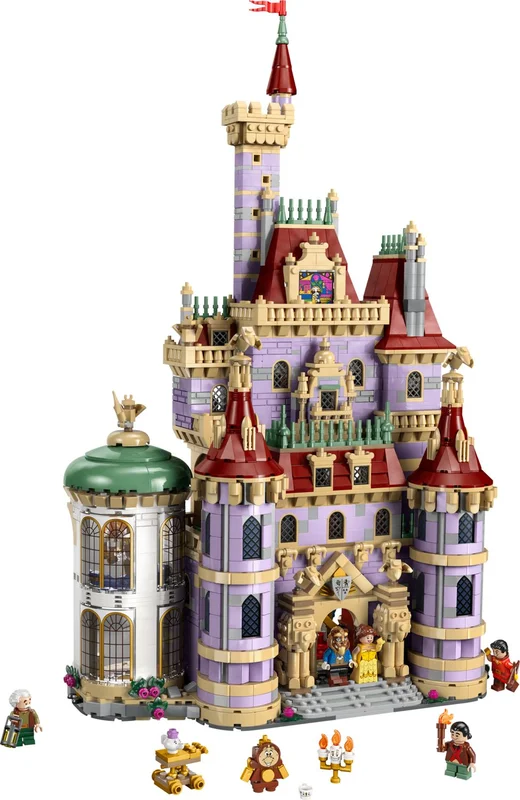 Замок LEGO Beauty and the Beast Castle 43263 в сборе