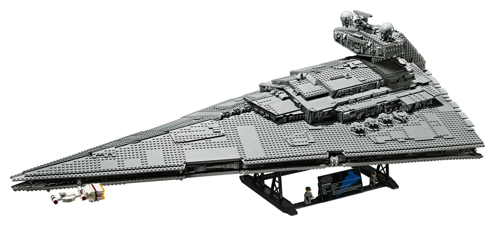 LEGO Imperial Star Destroyer 75252 — общий вид модели