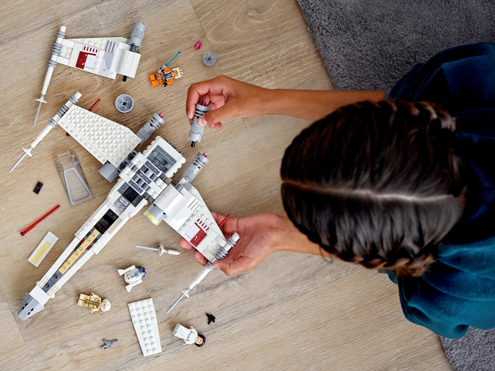 Детали корпуса LEGO X-wing 75301 крупным планом